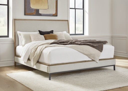 Benchcraft Queen Bedroom Set with LED-Lit Headboard
